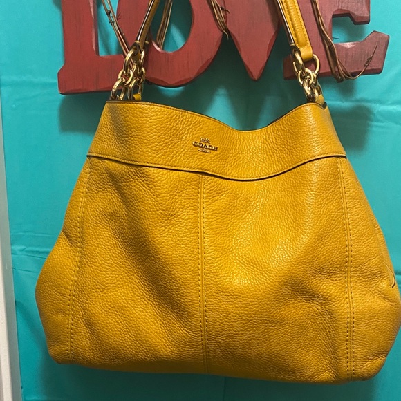 Coach Mustard Yellow Lexy  pebble leather bag no hang tag 🏷️ - Picture 2 of 12